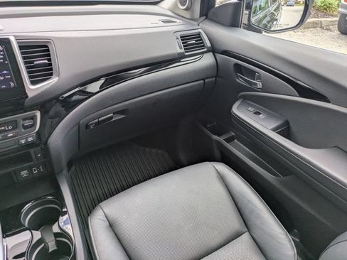 Used 2020 Honda Ridgeline RTL-E image 17