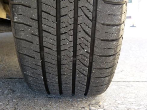 Used 2020 Nissan NV200 SV image 37