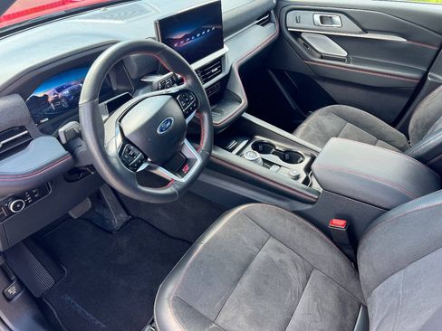 Used 2025 Ford Explorer ST w/ Sun And Sound Package AWD/4WD image 19
