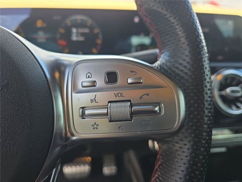 Used 2021 Mercedes-Benz CLA 35 AMG 4MATIC image 26