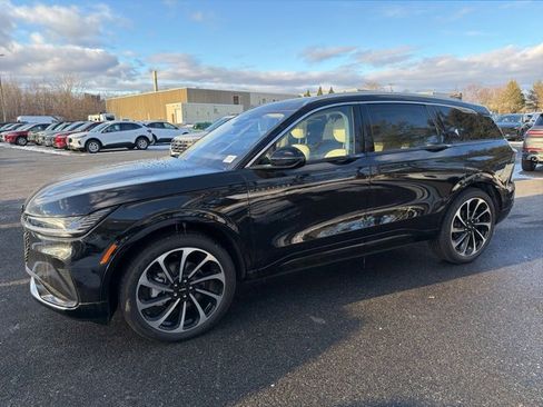 New 2026 Lincoln Nautilus Black Label image 6