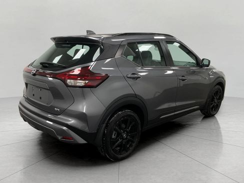 Used 2023 Nissan Kicks SR w/ SR Premium Package image 3