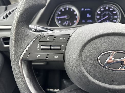 Used 2021 Hyundai Sonata SE image 17