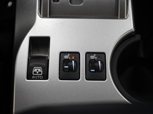 Used 2019 Toyota 4Runner SR5 image 20