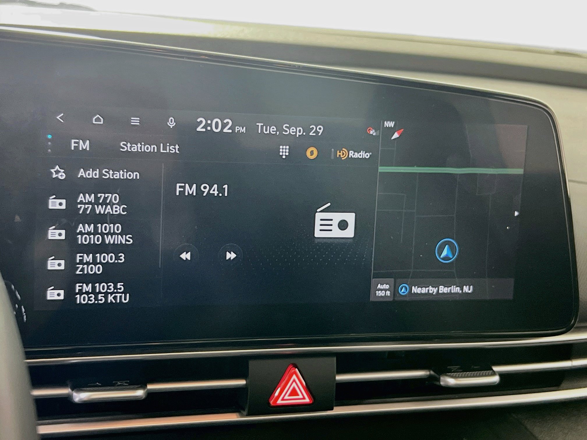 Used 2023 Hyundai Elantra SEL w/ Convenience Package FWD image 14