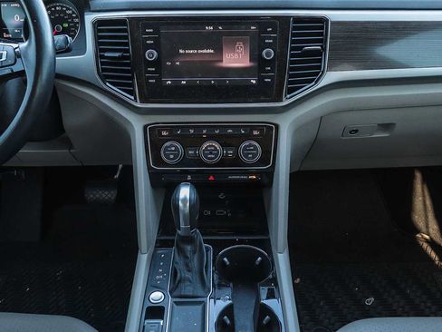 Used 2018 Volkswagen Atlas SEL image 15