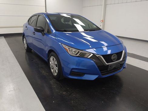 Used 2020 Nissan Versa S FWD image 13