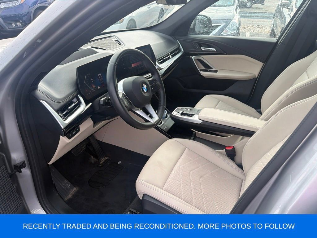 Used 2025 BMW X1 xDrive28i w/ Technology Package AWD/4WD image 5