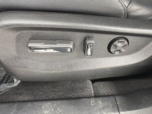 Used 2021 Honda CR-V EX-L image 11