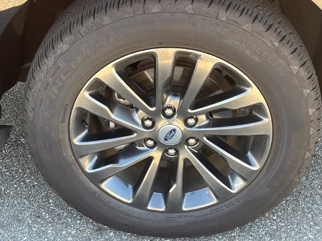 Used 2019 Ford Expedition Max Limited w/ Equipment Group 301A RWD image 33
