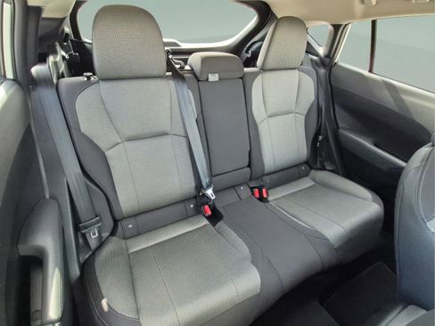 Used 2024 Subaru Crosstrek 2.0i Premium AWD/4WD image 18