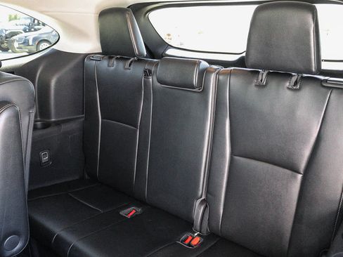 Used 2021 Toyota Highlander Limited AWD/4WD image 20