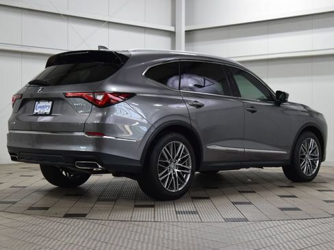Used 2024 Acura MDX SH-AWD w/ Advance Package image 8