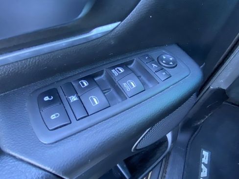 Used 2022 RAM 1500 Big Horn image 16
