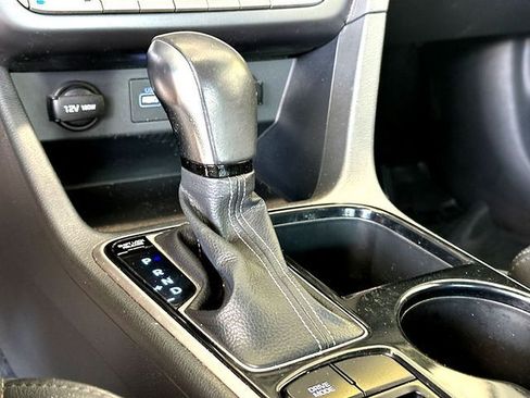 Used 2018 Hyundai Sonata Limited FWD image 16