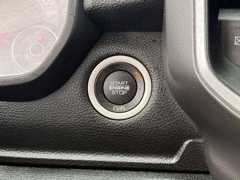 Used 2020 RAM 1500 Lone Star RWD image 24