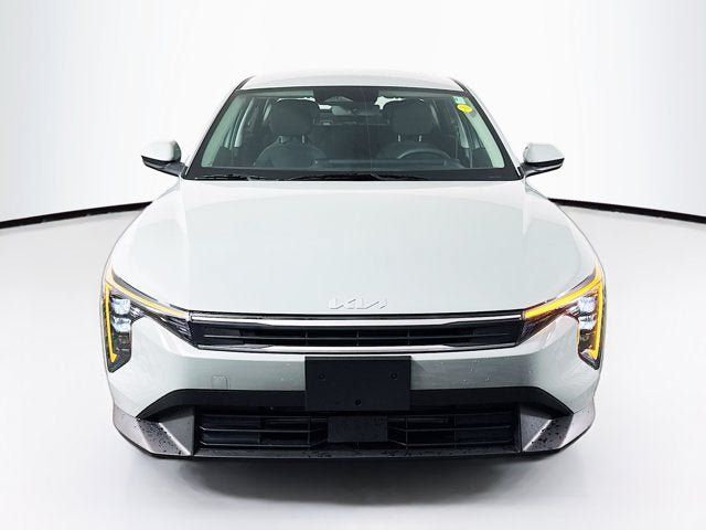 New 2026 Kia K4 FWD image 2