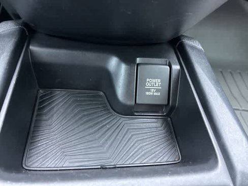 Used 2018 Honda CR-V Touring image 34