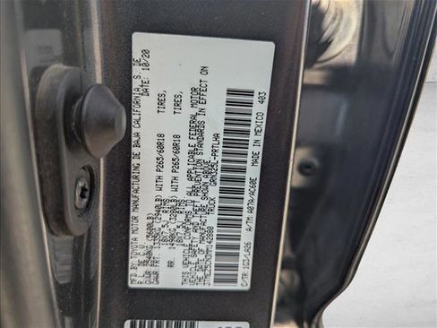 Used 2021 Toyota Tacoma Limited image 16