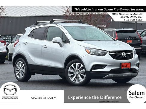 Used 2018 Buick Encore Preferred image 1