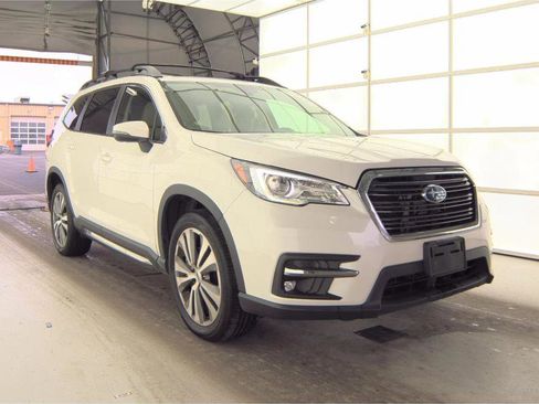 Used 2022 Subaru Ascent Limited w/ Technology Package image 1