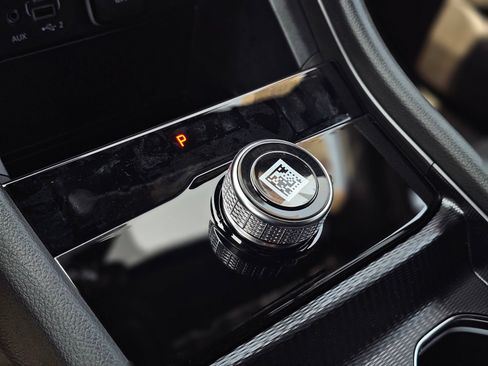 New 2026 Jeep Grand Cherokee Laredo RWD image 12