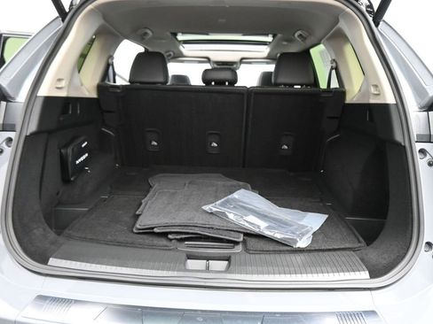 Used 2024 Nissan Rogue Platinum AWD/4WD image 20