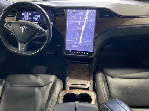 Used 2018 Tesla Model S 75D image 5