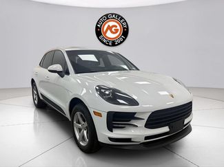 Used 2020 Porsche Macan AWD/4WD video 1