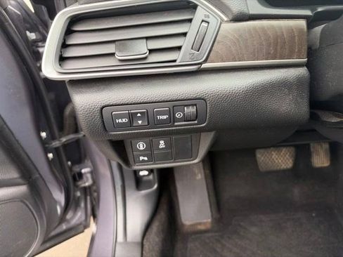 Used 2020 Honda Accord Touring image 16