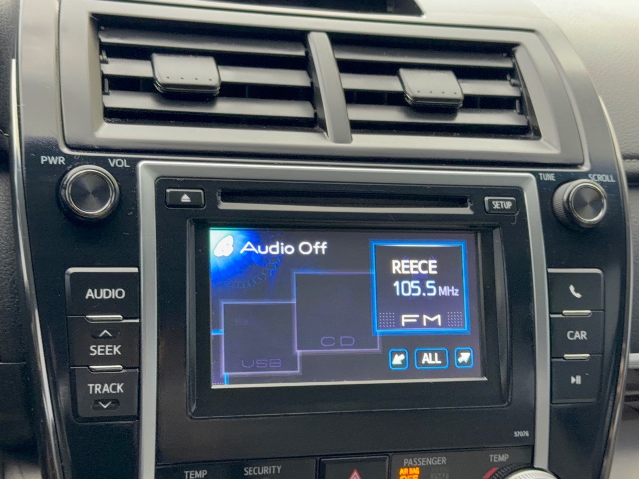 Used 2014 Toyota Camry XLE FWD image 23