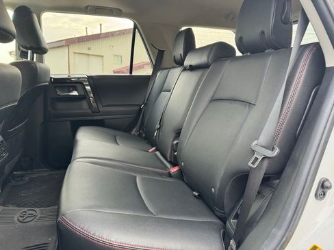 Used 2024 Toyota 4Runner TRD Off-Road Premium w/ Off Road Premium Plus Package AWD/4WD image 5