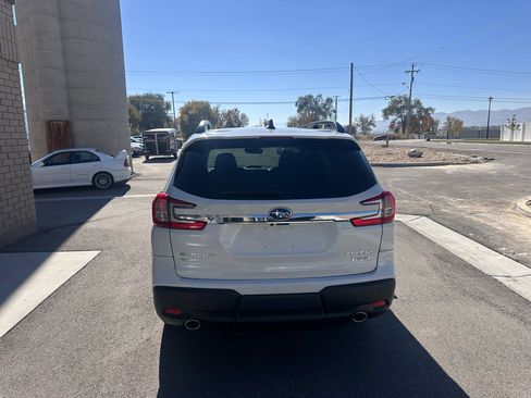 Used 2024 Subaru Ascent Limited image 12