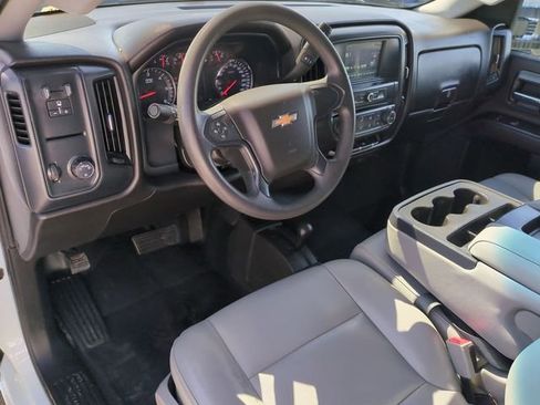 Used 2019 Chevrolet Silverado 2500 W/T AWD/4WD image 11