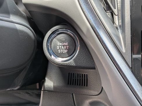 New 2026 Subaru Crosstrek 2.5i Limited w/ Crosstrek Mirror Package AWD/4WD image 27