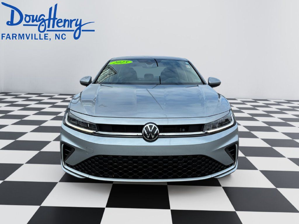 Used 2025 Volkswagen Jetta S FWD image 8