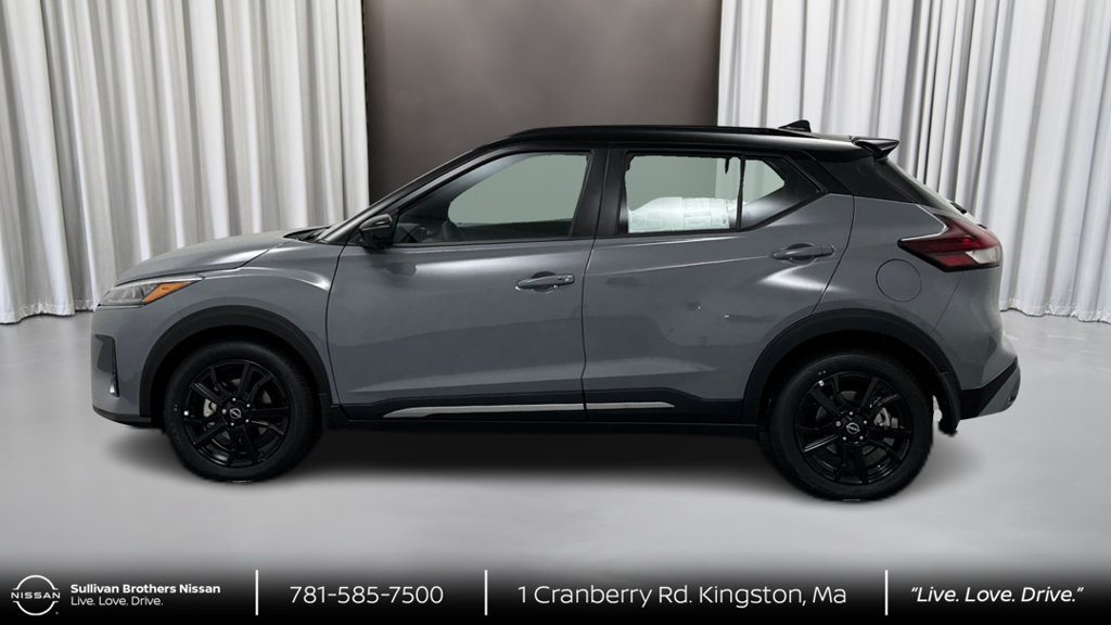 Certified 2024 Nissan Kicks SR FWD image 8