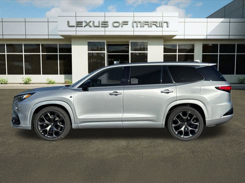 New 2025 Lexus TX 500h AWD image 2