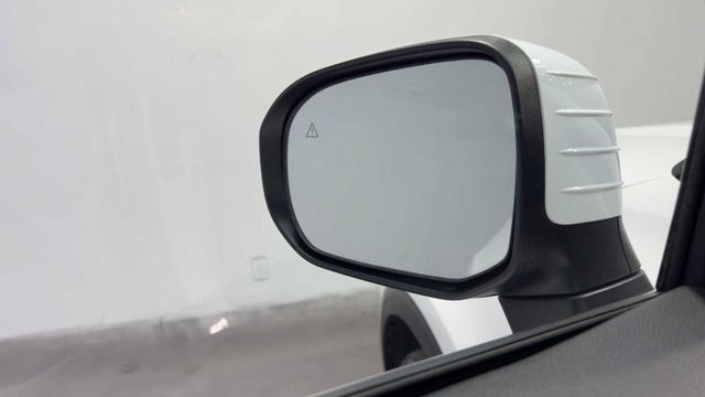 Used 2023 Kia Telluride S FWD image 11