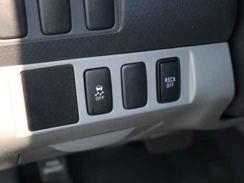 Used 2009 Toyota Tacoma 2WD Regular Cab image 7