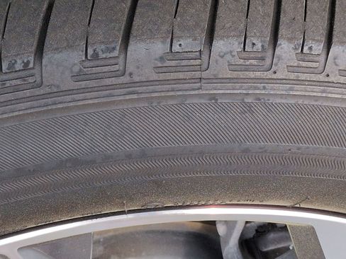 Certified 2024 Chevrolet Blazer LT w/ Convenience Package image 12