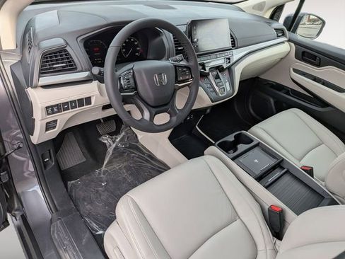New 2026 Honda Odyssey EX-L image 11