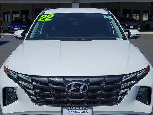 Certified 2022 Hyundai Tucson SEL w/ Cargo Package AWD/4WD image 29