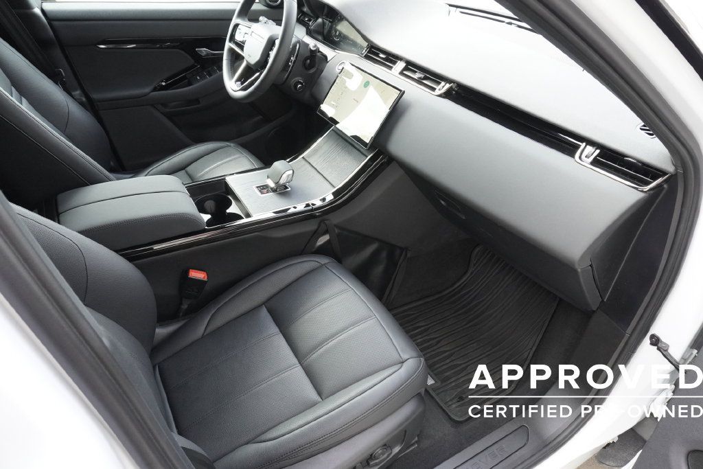 Used 2026 Land Rover Range Rover Evoque S AWD/4WD image 22