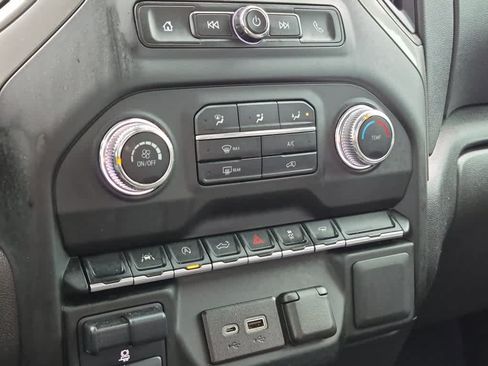 Used 2023 GMC Sierra 1500 Pro w/ Convenience Package RWD image 14