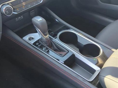 New 2025 Nissan Altima 2.5 SR image 13