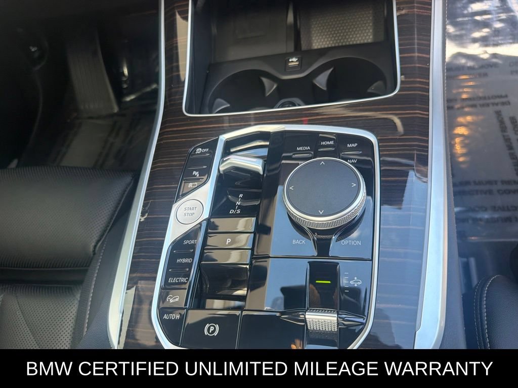 Used 2025 BMW X5 xDrive50e w/ Premium Package AWD/4WD image 21