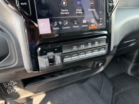 Used 2025 RAM 2500 Tradesman AWD/4WD image 24