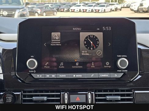 New 2025 Nissan Pathfinder SV w/ Black Appearance Package image 21