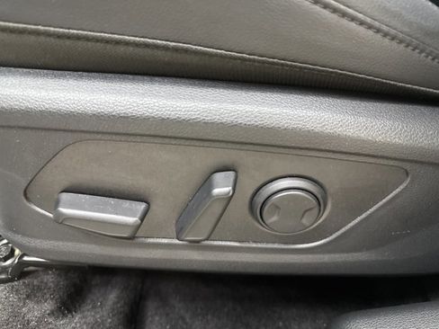 Used 2025 Kia Sportage EX w/ EX Premium Package image 28